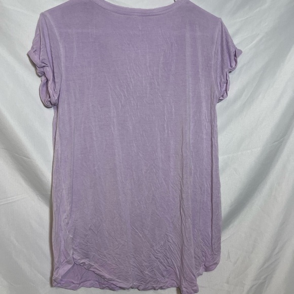 American Eagle Outfitters Soft Purple V-Neck Tee - Picture 4 of 5